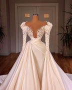 Robe de mariée sirène longue en satin et dentelle à manches Biztunnel, col en V