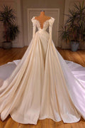 Robe de mariée sirène longue en satin et dentelle à manches Biztunnel, col en V