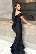 Black Off-the-shoulder Floor-length Backless Mermaid Prom Dress