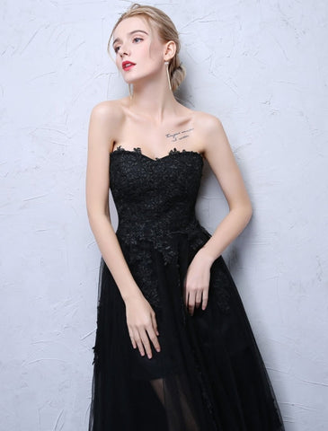 Robe de bal noire bustier longue robe de soirée en dentelle appliquée décolleté cœur illusion robe de soirée formelle