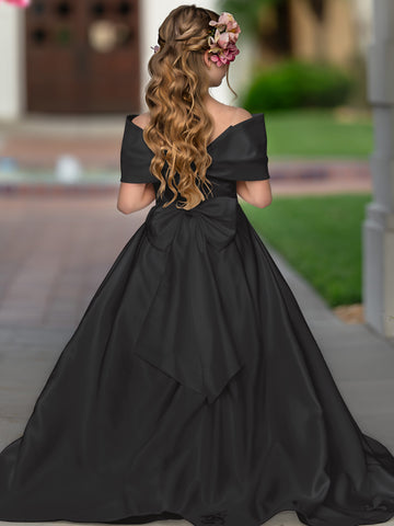 Elegante vestido de princesa de satén marfil con cola y lazo para niñas de las flores 