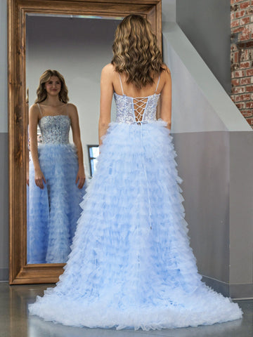 Robe de bal longue bleu ciel en tulle à sequins et sequins, coupe trapèze, à volants