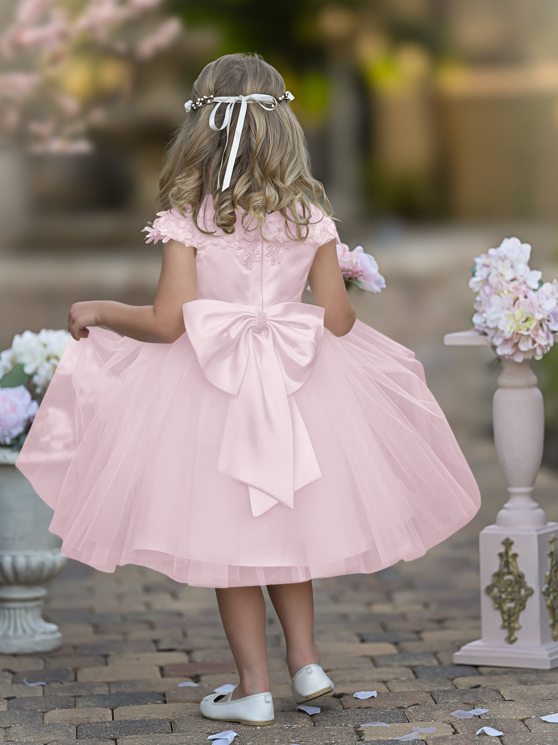 Vestido de niña de las flores de la Primera Comunión, color marfil, de tul satinado hasta la rodilla 