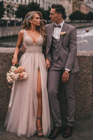 Vestido de novia largo estilo boho, corte en A, escote en V, apliques de tul y encaje con abertura
