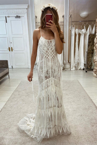 Vestido de novia bohemio de tirantes finos, encaje, sin mangas y hasta el suelo