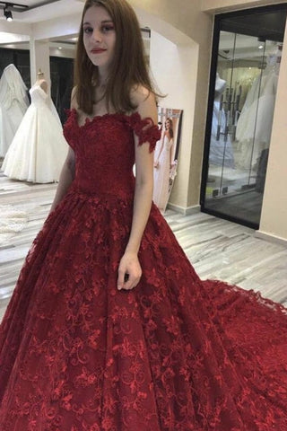 Vestidos de novia Bungudry de corte línea A con hombros descubiertos y encaje