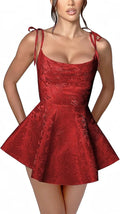 Vestido corto de fiesta de corte A con tirantes finos, de satén, sin mangas, estilo jacquard.