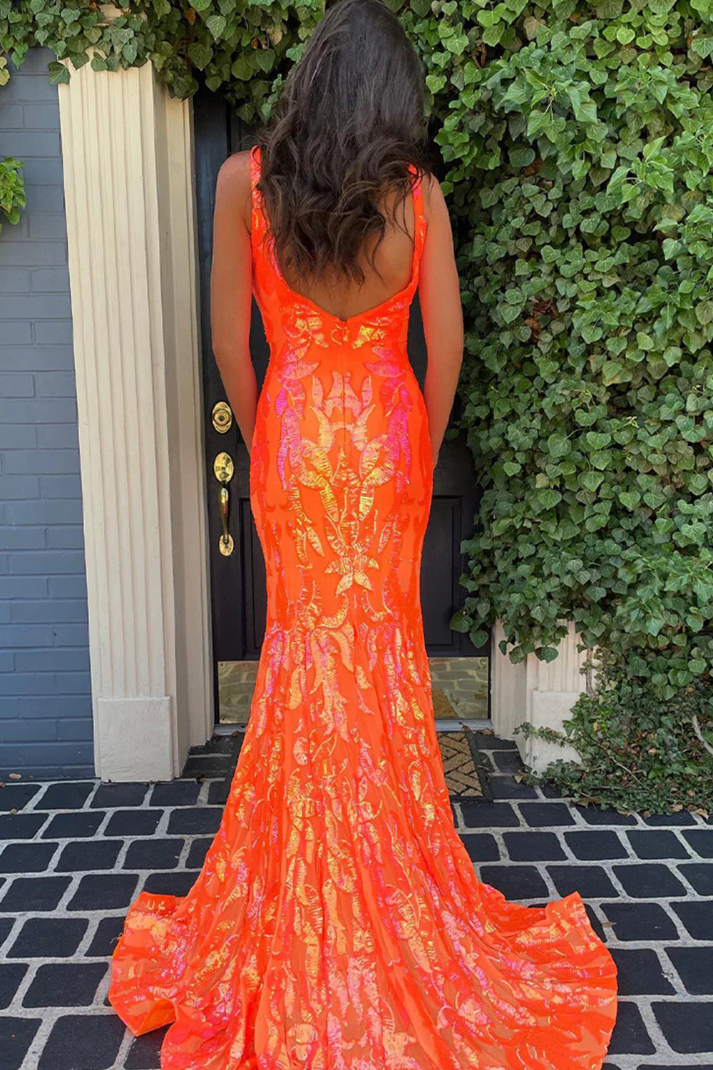 Sparkly Sequin V-Neck Mermaid Long Prom Dress