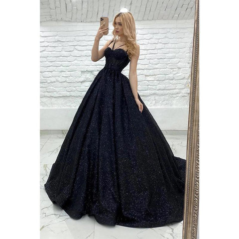 Robe de bal trapèze scintillante à bretelles spaghetti et poches 