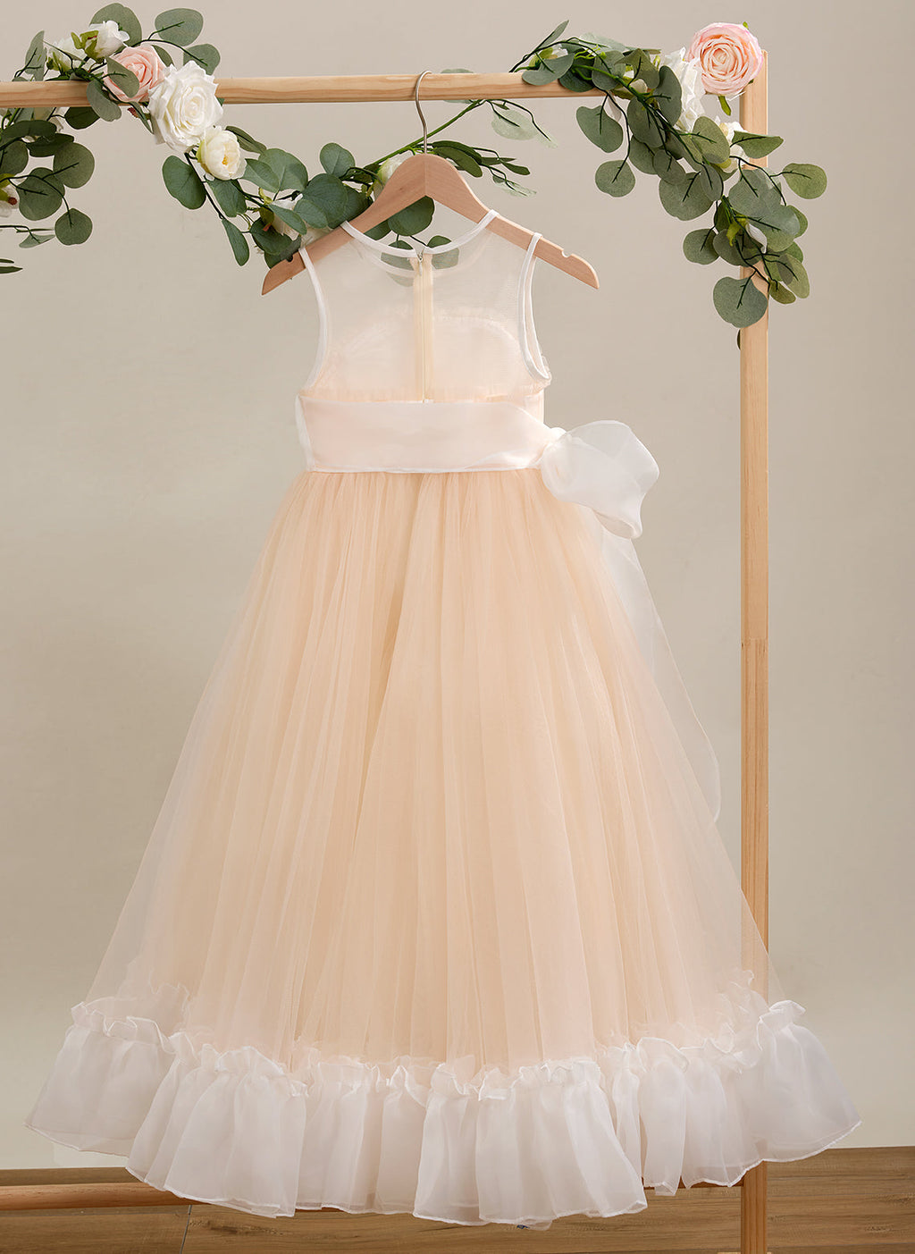 Vestido rosa de corte A, largo hasta el suelo, de tul y organza (010226975) 