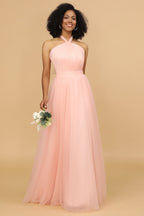 Vestido largo de dama de honor rosa con escote halter y corte en A
