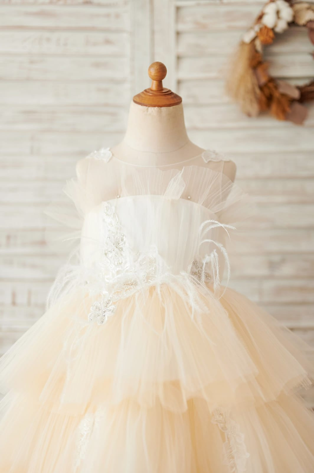 Vestido de niña de las flores color champán hasta la rodilla de tul satinado 