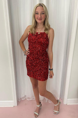 Robe de bal courte élégante à bretelles spaghetti et sequins dorés