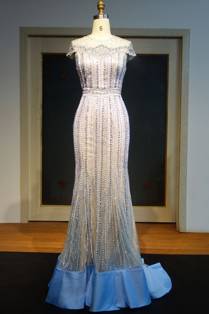Robe de bal sirène à manches courtes et longueur au sol, ornée de perles et de cristaux