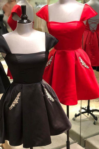 Robe de bal courte bleu roi à manches courtes et laçage au dos PD321