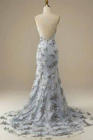 Robe de bal dos nu à fines bretelles ornée de perles