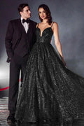 Robe de bal longue à paillettes et à volants