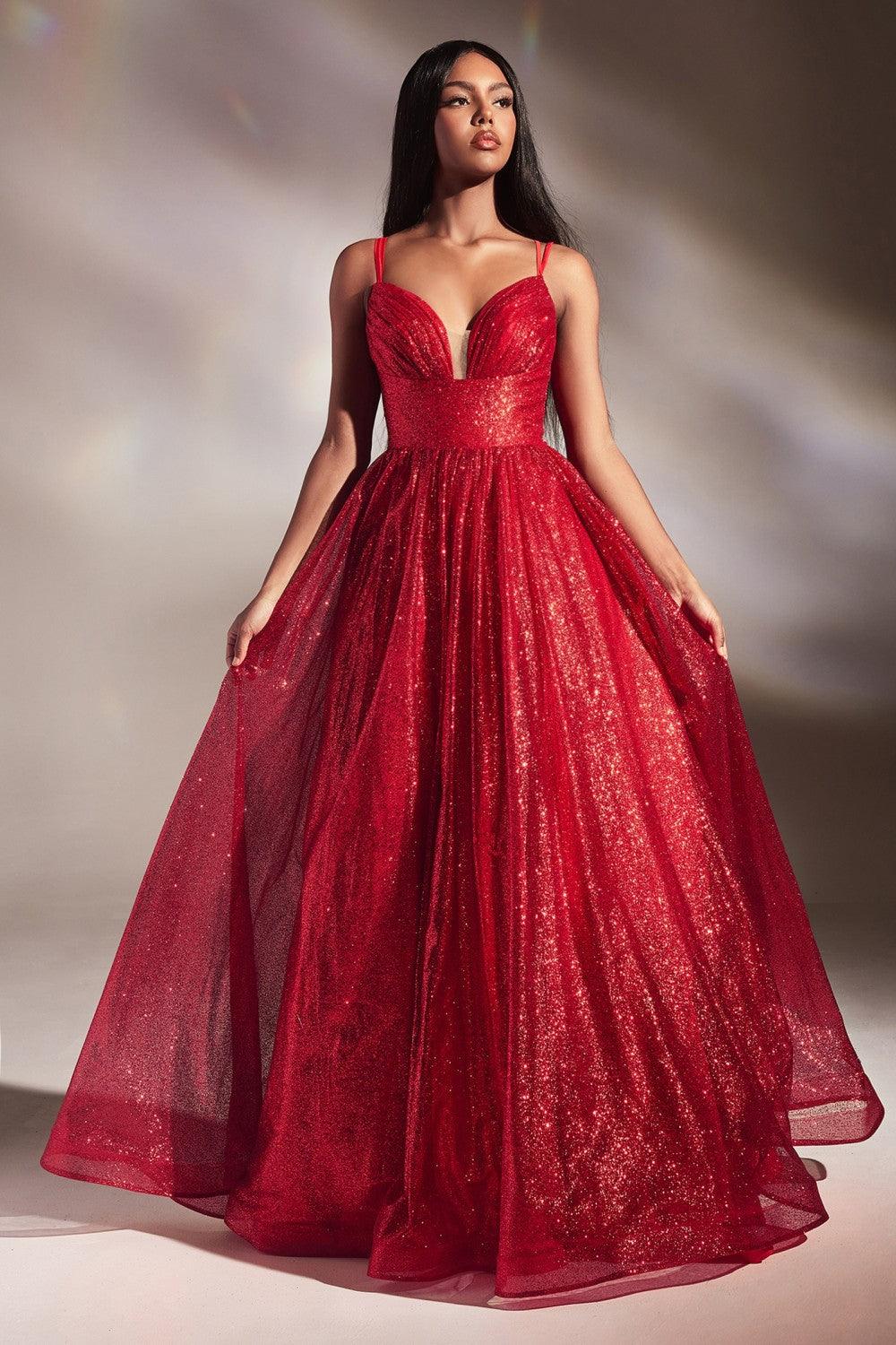 Robe de bal longue à paillettes et à volants