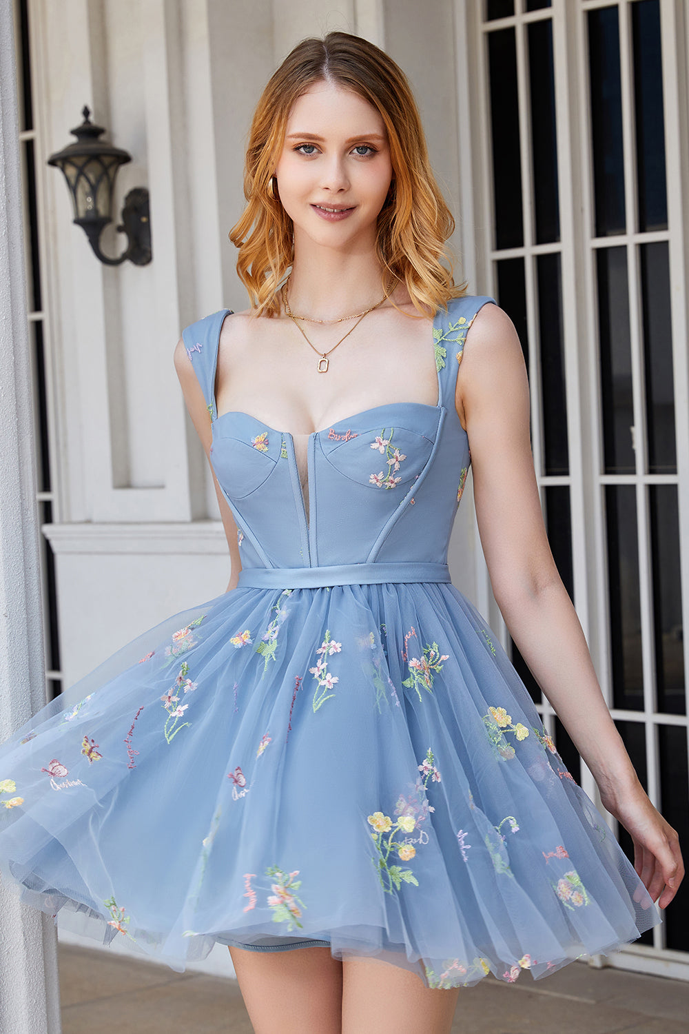 Robe de bal courte champagne mignonne trapèze à décolleté cœur