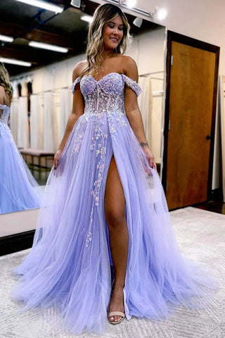Vestido largo de fiesta corte A con corsé de lentejuelas lilas brillantes y abertura