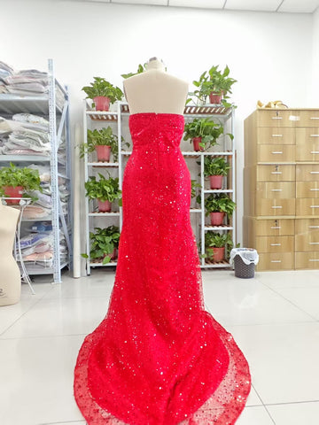 Alcyone | Robe de bal sirène rouge à sequins avec fente et col rond F1065