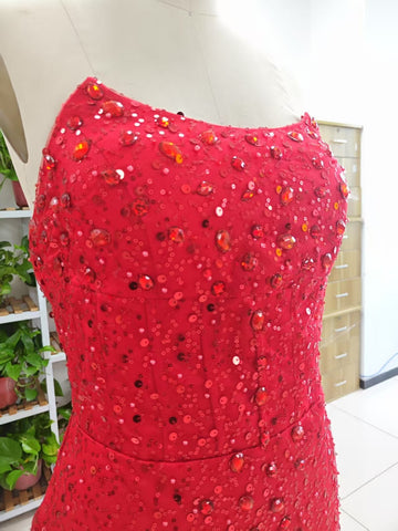 Alcyone | Robe de bal sirène rouge à sequins avec fente et col rond F1065