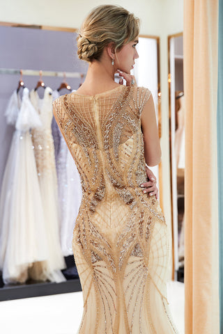 Robe de soirée longue sirène champagne ornée de perles et de sequins