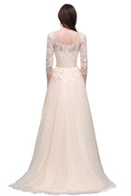 Champagne Scoop A-line Lace Appliques Prom Dress