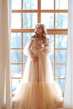 Vestido de maternidad de tul con mangas abullonadas