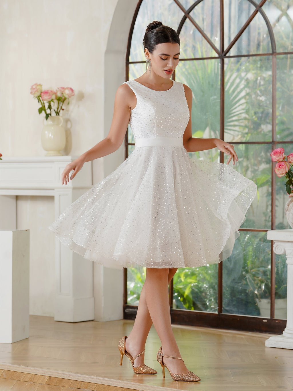 Charmante robe de bal trapèze en tulle polyester sans manches blanc cassé avec paillettes