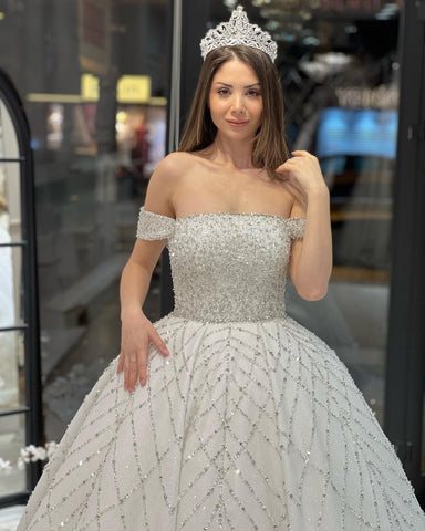 Encantador vestido de novia largo hasta el suelo, corte en A, con lentejuelas y hombros descubiertos, con cola de corte.