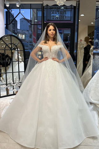 Encantador vestido de novia largo hasta el suelo, escote corazón, hombros descubiertos, corte en A, encaje y lentejuelas