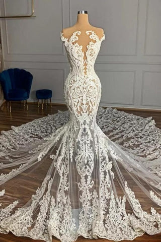 Vestido de novia de sirena sin mangas con apliques de Charming Jewel Garden