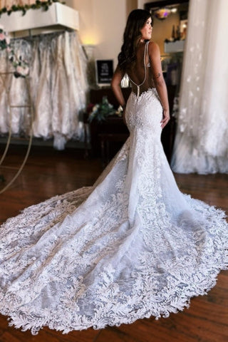 Robe de mariée sirène ravissante, sans manches, à fines bretelles et longue jusqu'au sol