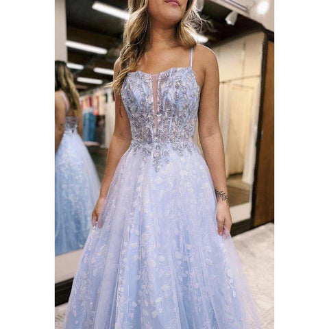 Charmante robe de bal trapèze longue à bretelles spaghetti et appliques