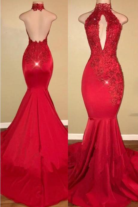 Chic Halter Mermaid Formal DressesLong With Lace Appliques