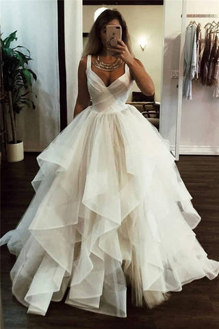 Robe de bal longue chic en tulle à décolleté cœur pour une cérémonie de mariage