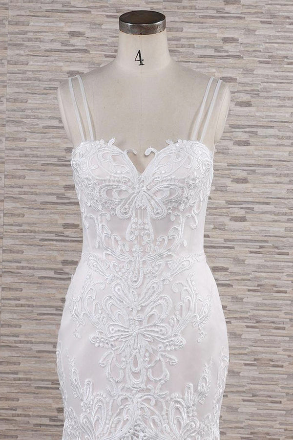 Robe de mariée sirène longue chic à bretelles spaghetti et appliques en dentelle, décolleté cœur