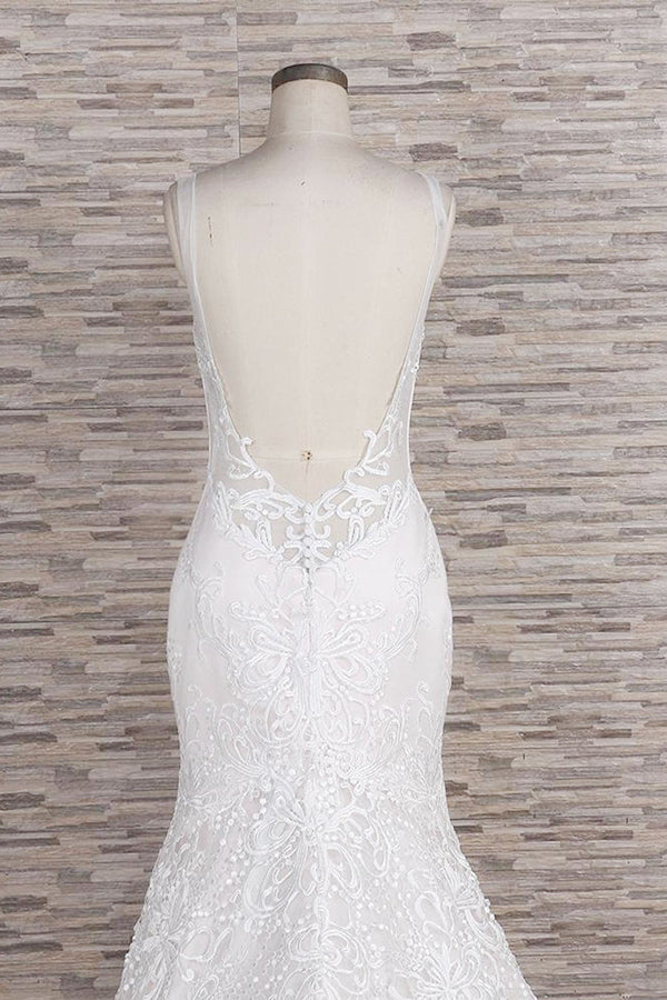 Robe de mariée sirène longue chic à bretelles spaghetti et appliques en dentelle, décolleté cœur