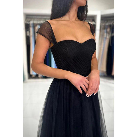 Vestido de fiesta largo de tul negro con tirantes finos, corte A y hombros descubiertos, elegante y moderno 