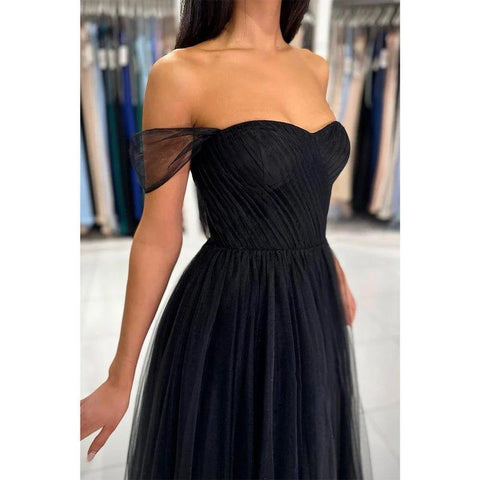 Vestido de fiesta largo de tul negro con tirantes finos, corte A y hombros descubiertos, elegante y moderno 