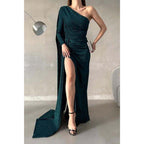 Robe de bal longue plissée à une épaule et paillettes chic et moderne avec traîne 