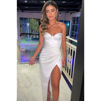 Vestido de fiesta largo de satén plisado con cuentas y un hombro elegante y moderno 