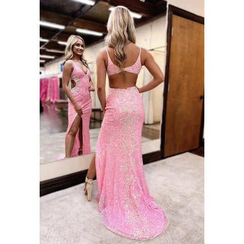 Robe de bal chic et moderne à bretelles spaghetti, col en V, dos nu, fente fourreau, paillettes