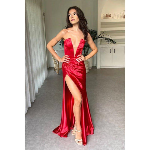 Robe de bal longue plissée en satin à col en V chic et moderne 