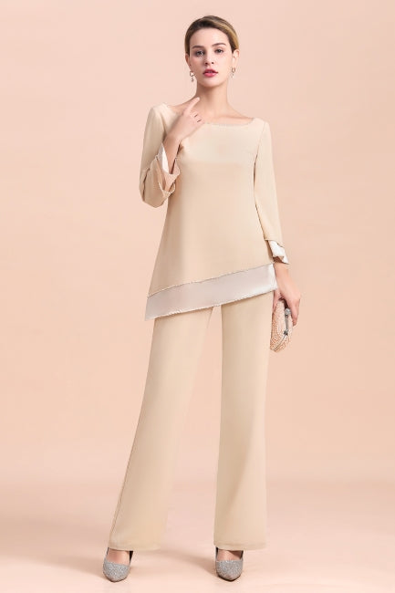 Elegante mono de gasa color champán con cuello redondo para la madre de la novia disponible online