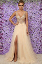 Chic Sleeveless V-Neck Long Evening Dresses Tulle Crystals Split Formal Dresses