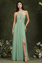 Elegante vestido de dama de honor de corte línea A, largo hasta el suelo, con tirantes finos, cuello halter y abertura, con bolsillos.