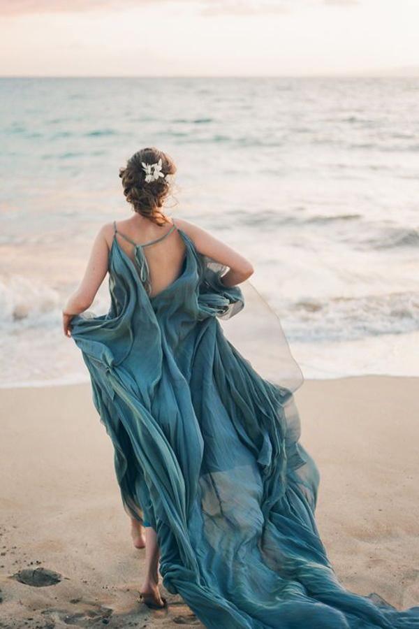 Robe de mariée rustique en mousseline, robe de mariée de plage avec traîne courte WD475