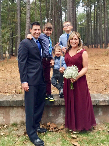 Vestidos de dama de honor Baoleely sin mangas, largos, con escote en V, de gasa color burdeos